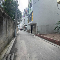 Bán 58M Đất Tại Thị Trấn Đông Anh Đường Rộng Ô Tô Tránh Cạnh Hồ Điều Hòa. Phải Thật Nhanh Mới Kịp