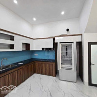 Bán Nhà Vị Trí Đẹp- Đường Ôtô Tránh 2 Xe Máy -Diện Tích68M2 - Giá Bán 4Ty45 , Có Sân Ôtô , Gần Cv Cây Đàn .