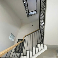 Cho Thuê Nhà 3 Tầng Mặt Tiền Đường Nguyễn Hữu Thọ Khuê Trung, Cẩm Lệ Diện Tích: 75 M2 (5X15M)