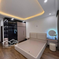 Chính Chủ Đường Ngọc Thụy Mới Xây 7 Tầng Thang Máy + Gara Ô Tô Tránh, Nội Thất Full Vào Ở Luôn