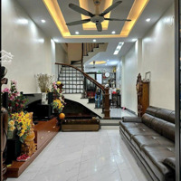 40M2X 5 Tầng Phân Lô Vân Canh, Ô Tô Tránh, Có Vỉa Hè, Cách Trịnh Văn Bô 150M 0986472186