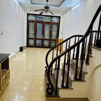 Siêu Hiếm - Vip Nguyễn Chí Thanh, Đống Đa, 2 Mặt Thoáng Sáng, Ô Tô Vào Tận Nhà, Tặng Full Nội Thất