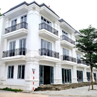 Bán Căn Hộ 3 Tầng Ở Khu Nhà Ở Thương Mại Trường Thịnh. Đương F325, Bắc Lý, Đồng Hới, Quảng Bình