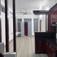 Bán Nhà Minh Khai - Hai Bà Trưng.diện Tích40M2 -Mặt Tiền4M - Chỉ 6. X Tỷ. Đối Diện Time City, Đủ Công Năng