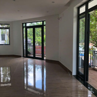 Cho Thuê Biệt Thự Góc - Kdc Hưng Phú, 1 Trệt 3 Lầu Sẵn Máy Lạnh, Giá Chỉ 22 Triệu/Tháng, Liên Hệ: 0388668882