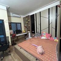 Nhà đẹp Hà Cầu 50m², 4PN – Ô tô đỗ cửa – Giá cực đẹp