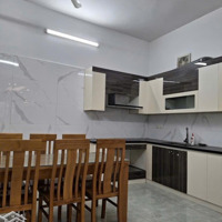 Chỉ 7,9 Tỷ Nhà 65M2 Phố Thạch Bàn, Long Biên - Đầu Tư, Giữ Tiền, Ở Đều Tốt