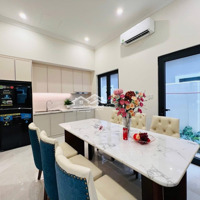 Bán Biệt Thự Tại Vinhomes Ocean Park 3, Giá Siêu Hời 11 Tỷ, 70M2 Full Nội Thất
