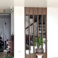Cho Thuê Văn Phòng Tại Mặt Đường Hoàng Như Tiếp, 230 M2, Long Biên, Hà Nội