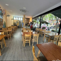 Cho Thuê Mặt Bằng Mặt Phố Ô Chợ Dừa, Mặt Tiền Trên 10M. Phù Hợp Showroom, Trưng Bày, Cafe....