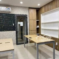 Bán Nhà Mặt Tiền Đường Hồng Hà, Khu Sân Bay, Kinh Doanh Sầm Uất