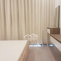 Bán Căn Hộ 2 Phòng Ngủ 2 Vệ Sinhtại Vinhomes Golden River Ba Son, 12 Tỷ Vnd, 78M2