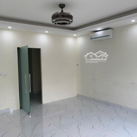 Rẻ Cho Thuê Shop Housediện Tích100M2 Vừa Ở Vừa Kd, Giá Bán 25 Triệu/Tháng. Liên Hệ: 0904787990