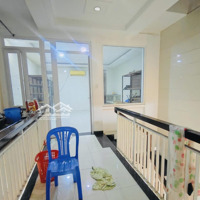 Hiếm! Cho Thuê Nhàmặt Tiền2 Tầng Ngay Chợ Hiệp Bình, Dtsd 240M2
