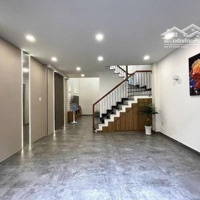 Bán Nhà Có Sẵn Hợp Đồng Cho Thuê Ở Thích Quảng Đức, Phú Nhuận - 44M2 Giá Nhỉnh Hơn 2 Tỷ Một Tí Xíu