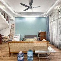 Dành Cho Quý Khách Thích Nhà Rộng Ít Tầng - Villa Mini Nguyễn Thái Sơn, Gần Bv175 - Đi Sân Bay 5P