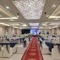 Hàng Vip ! Tòa Nhà 1 Hầm 5 Lầu Mtkd Hoàng Diệu 2 ~ 13M*50M = 650M2.Diện Tíchsàn : 2700M2. Giá Bán 400 Triệu Tl