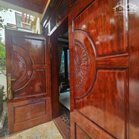 Bán Biệt Thự Đẹp Tại Kđt Bình Minh,Nhỉnh 14 Tỷ Vnd, 270 M2, 5 Phòng Ngủ 4Wc
