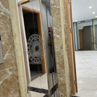 Bán Tòa Nhà Văn Phòng Kết Hợp Căn Hộ Dịch Vụ Cao Cấp - 9 Tầng Đẹp, Hiện Đạidiện Tích80M2 Giá Bán 32 Tỷ