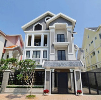 Biệt Thự Đơn Lập Đường Liên Phường.diện Tíchđất 270M2.Diện Tíchsàn 370M2. Nhà Hoàn Thiện.sổ Sẵn. Giá Bán 25 Tỷ