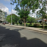 Bán Nhà Quận 6.View Công Viên. Lô Góc 3 Tầng Giá Bán 13 Tỷ. 73M2 Bình Phú 2.