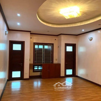 Cho Thuê Nhà Nguyễn Khánh Toàn- Phân Lô- Oto Tránh- Vỉa Hè