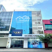 Cần Cho Thuê Tòa Nhà Mặt Tiền Quốc Thảo Gần Ngã 4 Võ Thị Sáu Quận 3