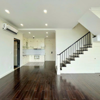 Cần Bán Nhanh Căn Duplex D''lusso Full Nội Thất Đã Có Sổ 3 Phòng Ngủ View Sông