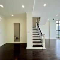 Cần Bán Nhanh Căn Duplex D''lusso Full Nội Thất Đã Có Sổ 3 Phòng Ngủ View Sông