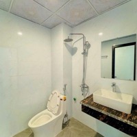 Bán Gấp Nhà Gần Phố, Lô Góc La Dương - Hà Đông. Diện Tích: 42M2X5T. Giá Bán 6,99 Tỷ