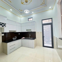 Mua Ngay Nhà Phố Đẹp 1T2L Ngay Vinhome Quận 9