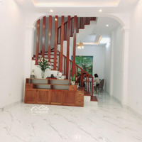 Hiếm - Nhà 4 Tầng Quang Trung - Khu Vực Rất Ít Nhà Bán - Ô Tô Vào Trong Nhà.