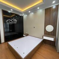 Bán Nhà Thuỵ Khuê Gần Phố Kinh Doanh