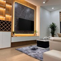 Chính Chủ Bán Nhanh Căn 78M2, 2 Phòng Ngủ- 2 Vệ Sinhcc Goldsikl, Full Nội Thất, Ban Công Đn, Giá Bán 4Tỷ2
