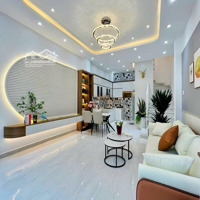Cho Thuê Nhà Mới - Full Nội Thất Cao Cấp - Đường Số 8, P11, Gv - Trệt 2Lầu 3 Phòng Ngủ 3 Vệ Sinh Có Sân Thượng