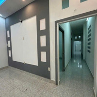Nhà Cho Thuê Có Máy Lạnh Lộ Ô Tô Tới, Thích Hợpcho Đại Gia Đình