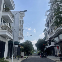Nhà Ngay Gần Bách Hoá Xanh, Trường Học, Xây Ở Tâm Huyết, Kiên Cố