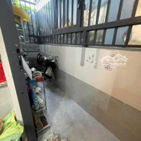 Nhà Bán Tâm Huyết. Xây Kiên Cố.
Mặt Tiền Lộ 5M2, Lề 3M2, Sân Sau 2M2 Thoát Hiểm