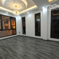 Bán Căn Góc Phố Tô Vĩnh Diện, Ngõ Ô Tô,Diện Tích45M2 X 6 Tầng Thang Máy Cuối,Mặt Tiền6M. Giá Bán 19,5 Tỷ.