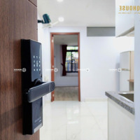 1 Phòng Ngủtách Bếp Ngay Đầm Sen, Full Nội Thất.diện Tíchrộng, Thoáng Mát. Chỉ Tính Điện, Còn Lại Free