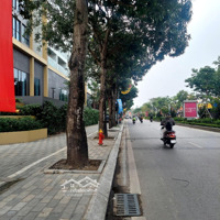 Bán Nhà Riêng Tại Đường Lạc Long Quân Diện Tích: 365M2, Giá: 94.5 Tỷ.. Tây Hồ