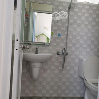 Bán Gấp Căn Hộ Cc Idico Tân Phú 75M2 Giá Chỉ 2 Tỷ 55 Nhà Đẹp Ngay Đầm Sen