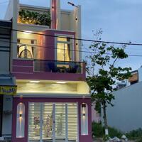 Bán nhà mới xây tặng full nội thất cao cấp Khu dân cư Phường Trường An, thành phố Vĩnh Long
