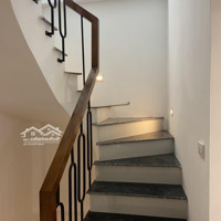 Bán Nhà Xuân Đỉnh 5 Tầng - Nhà Mới Đẹp- Gần Ô Tô - Gần Cv Hoà Bình - Hơn 6 Tỷ - Liên Hệ: 0984.784.269