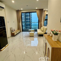 Căn 2 Phòng Ngủgóc Nội Thất Gỗ Cao Cấp Diện Tích Lớn, Thoáng Mát, Giỏ Hàng Đầy Đủ Căn Vinhomes Quận 9