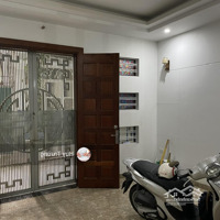 Chính Chủ Cần Bán, Nhà Phố Định Công,60M2,4T,Mt4M,Gần Phố.