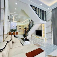 Nhà 2 Lầu Hẻm Nhựa Full Nội Thất Sang Trọng