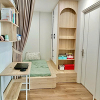 Tôi Chính Chủ Cần Bán Căn 1N + 43,2M2 Full Nội Thất Giá Bán 2,98 Tỷ Toà I2 Tầng Đẹp View Thoáng