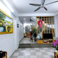 Hiếm, Bán Nhà Hoàng Sâm 60M2 5 Tầng Gara Ô Tô, 2 Thoáng Vĩnh Viễn, 2 Ô Tô Tránh