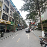 Mặt Tiền Làm Ra Tiền Tt - Thanh Trì - Phân Lô - Vỉa Hè - Dòng Tiền Ổn Định - 69M Mặt Tiền 5.3 M
